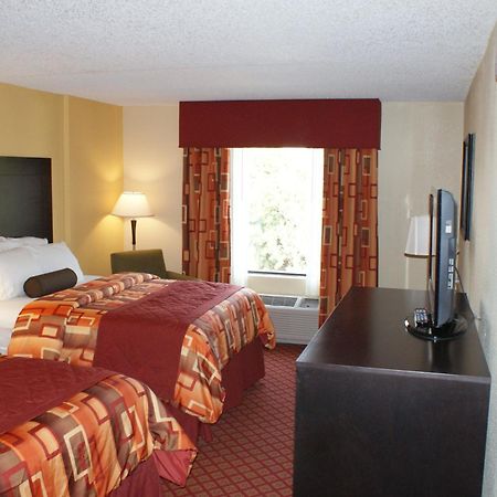 Wyndham Garden Stillwater Εξωτερικό φωτογραφία
