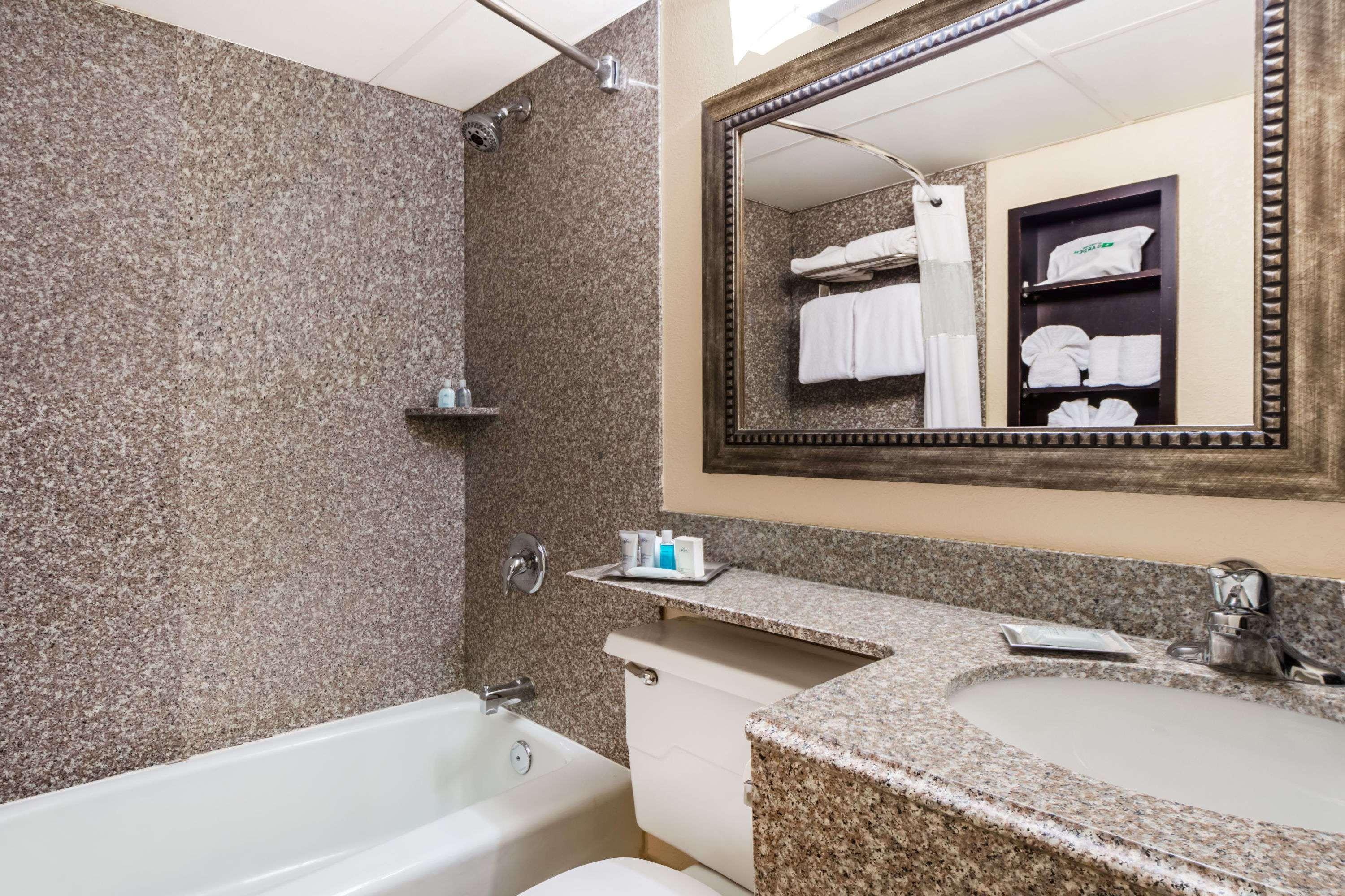 Wyndham Garden Stillwater Εξωτερικό φωτογραφία